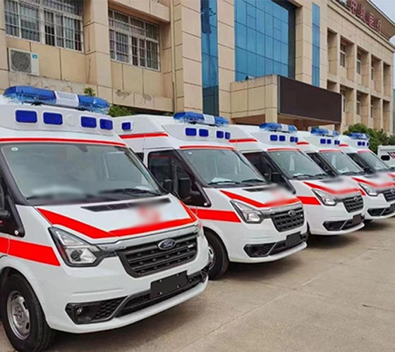 布拖县服务车队展示